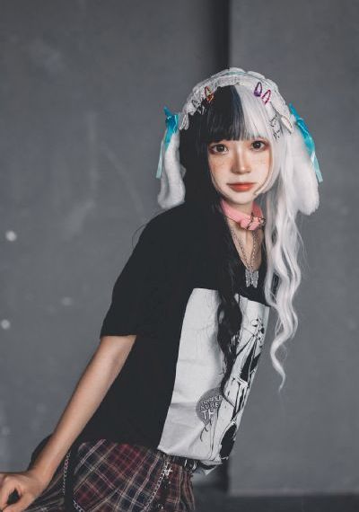 动漫女被黄漫扒衣_BD英语韩国电影在线观看