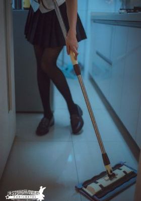漂亮的保姆2在线观看_高清动漫在线观看
