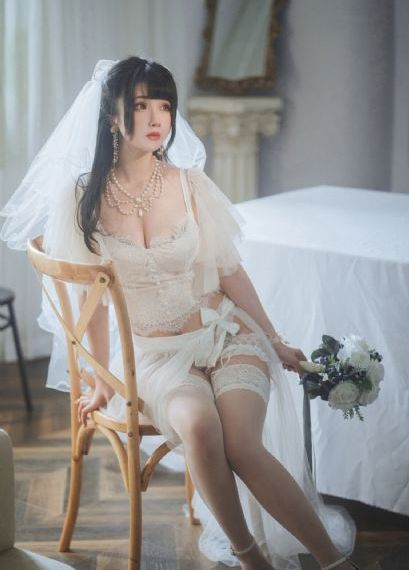 美女绳地狱电影_免费手机在线看片