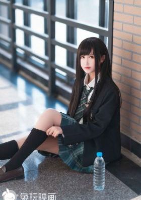精壮的侍卫呻吟h_HD全集免费播放
